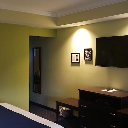 Starlight Inn Burlington Bagian luar foto